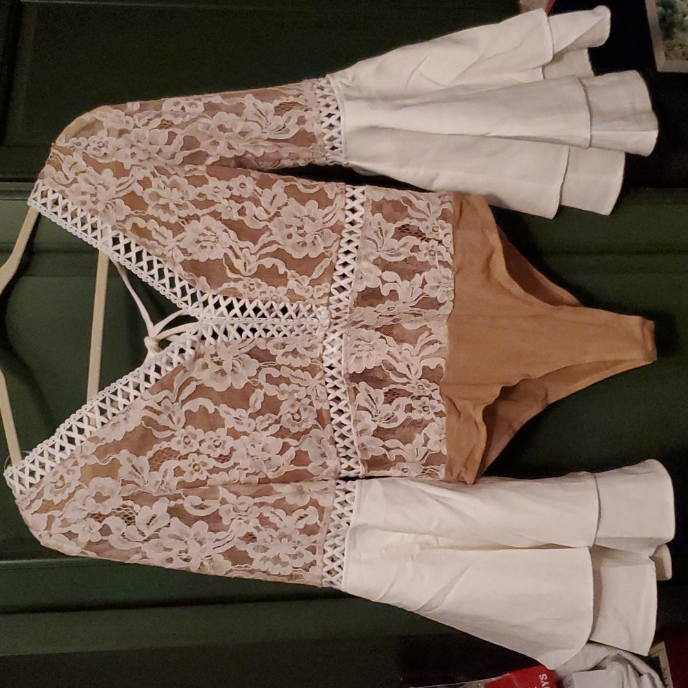 🤍 Lace Body Suit